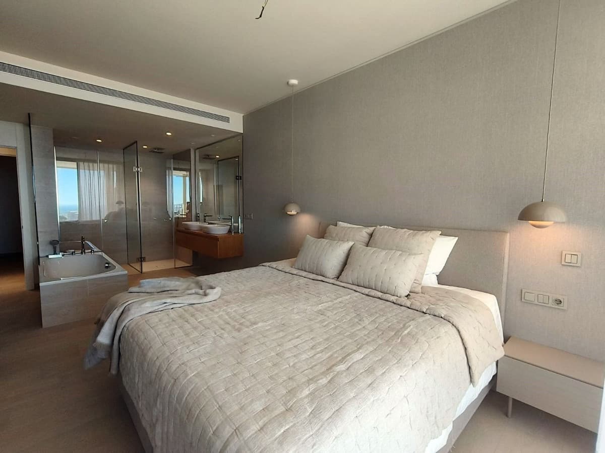 Middle Floor Apartment in Fuengirola — photo 9 of 10