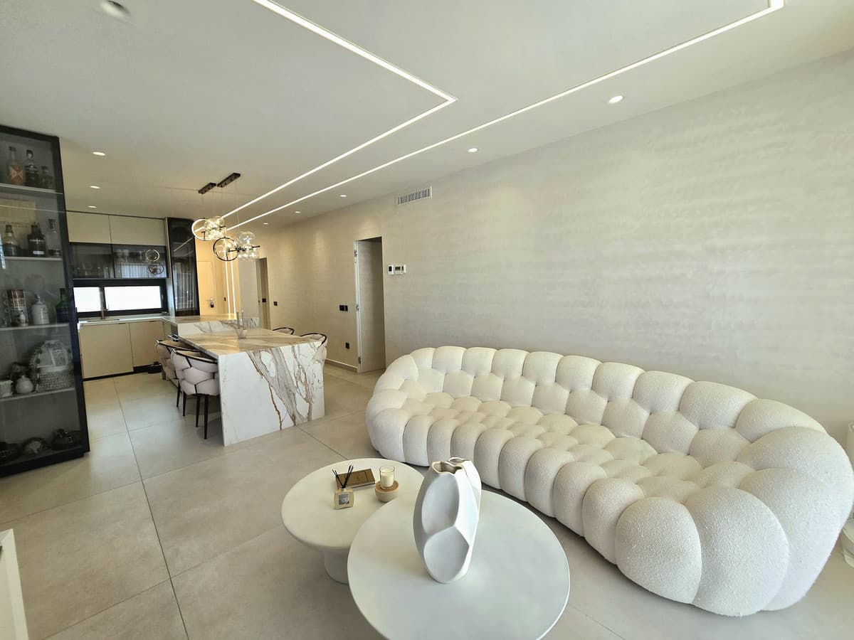 Penthouse Duplex in La Cala de Mijas — photo 1 of 10
