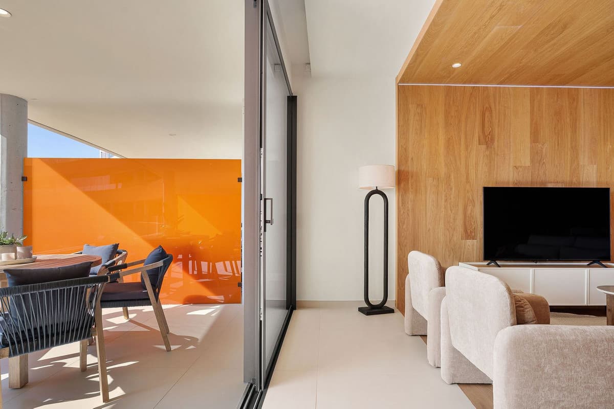 Middle Floor Apartment in Higueron — photo 7 of 10