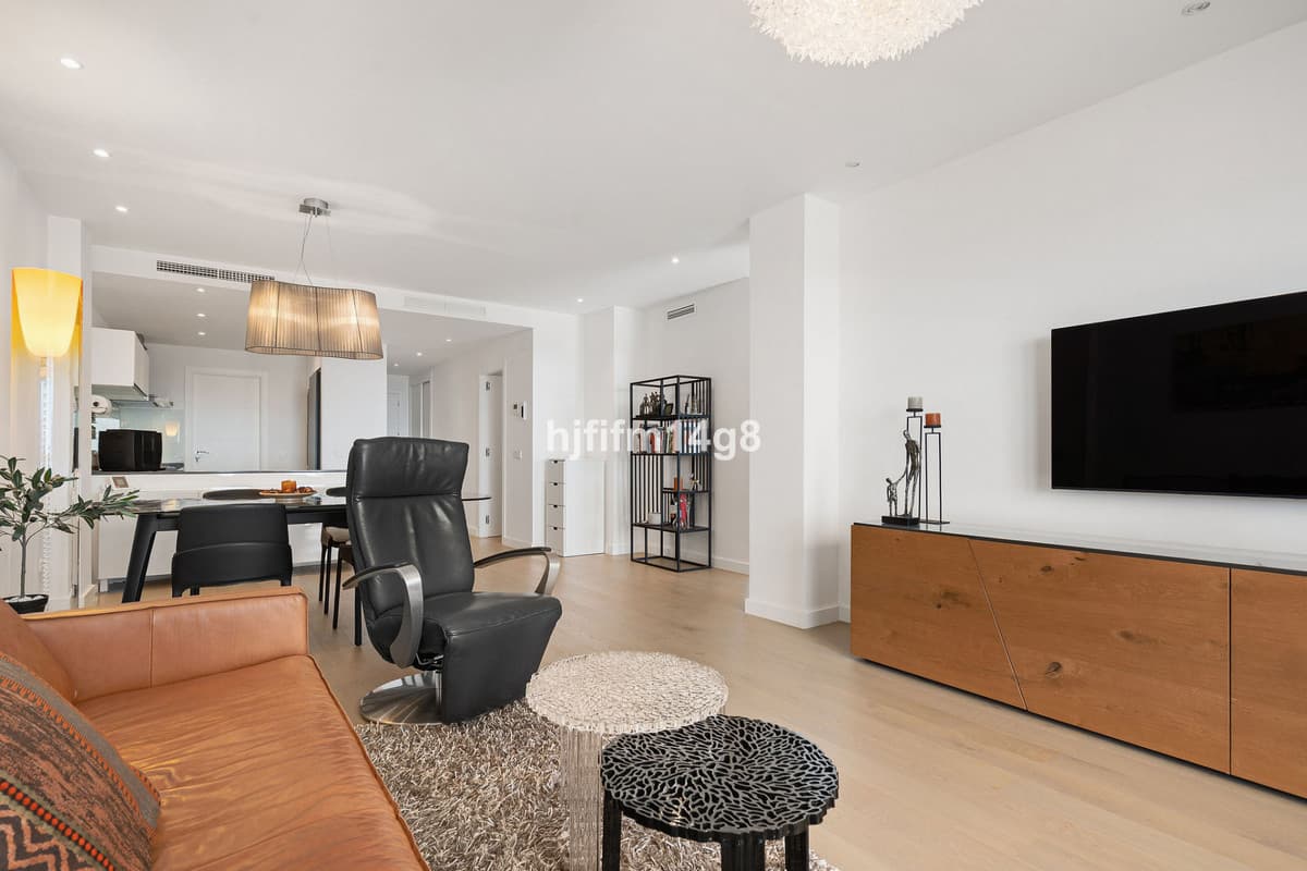 Penthouse in Benahavís — photo 7 of 10