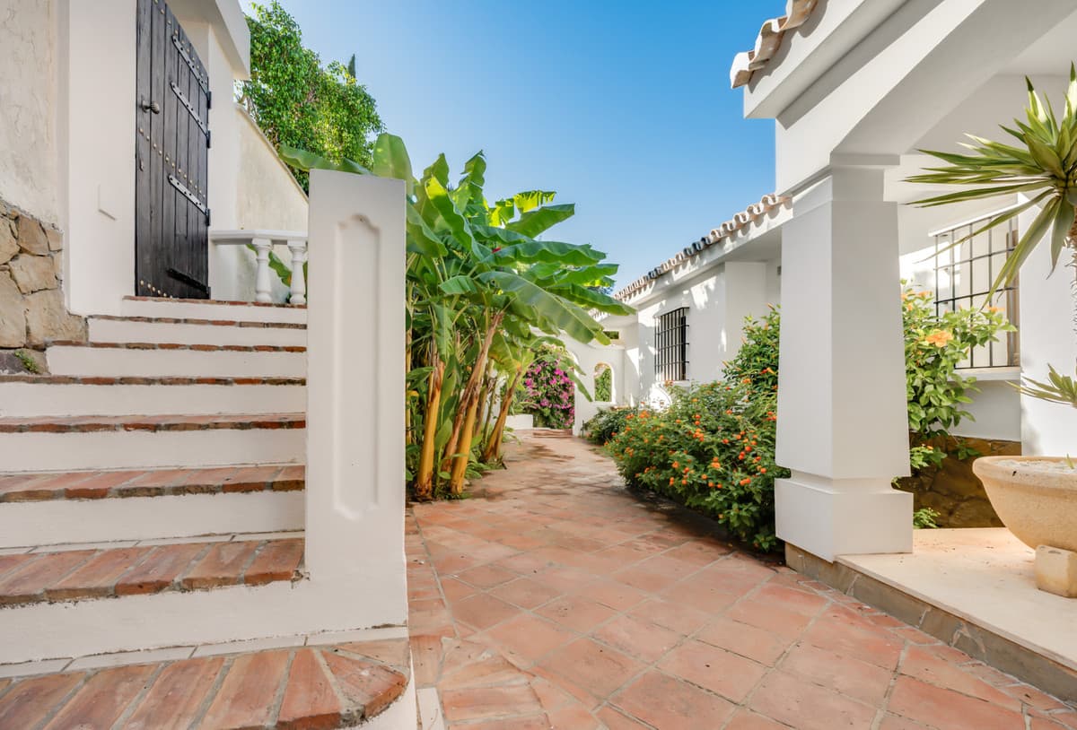 Detached Villa in El Rosario — photo 6 of 10