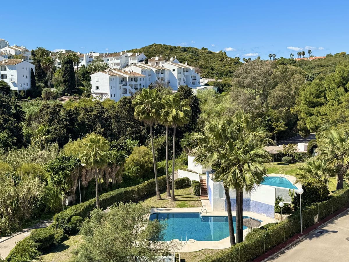 Townhouse in La Duquesa — photo 3 of 10