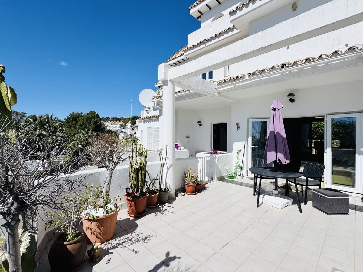 Townhouse in La Duquesa — photo 5 of 10