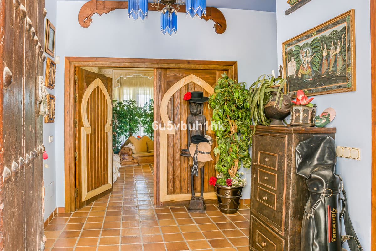 Detached Villa in Mijas — photo 8 of 10