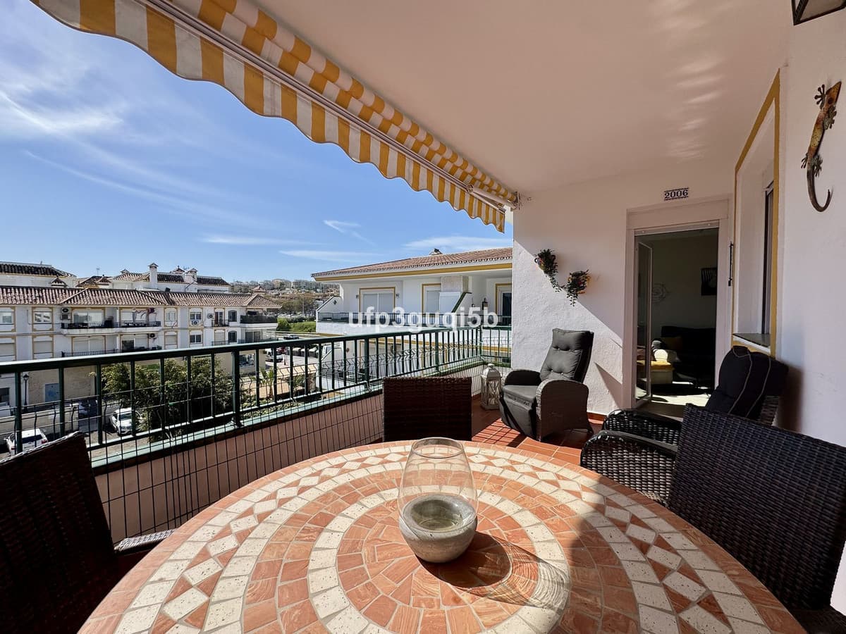 Top Floor Apartment in La Cala de Mijas — photo 9 of 10