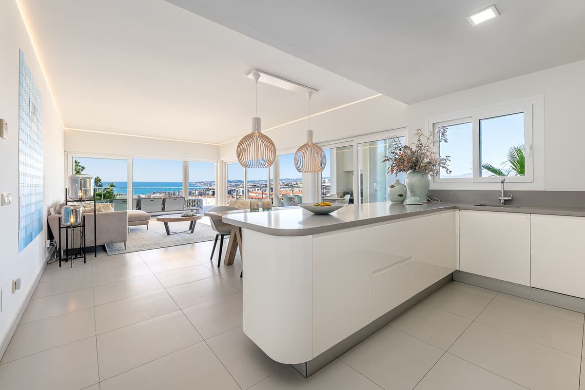 Middle Floor Apartment in Benalmadena — photo 6 of 10