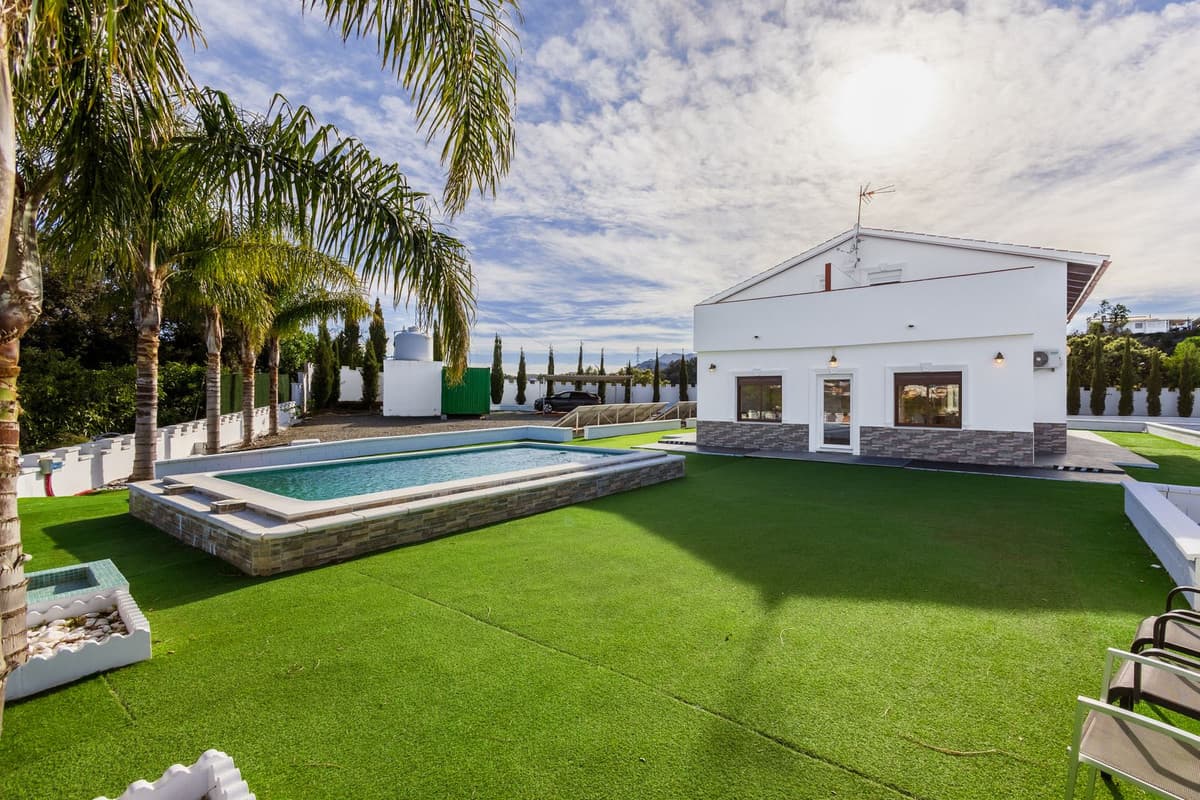 Detached Villa in Alhaurín el Grande — photo 5 of 10