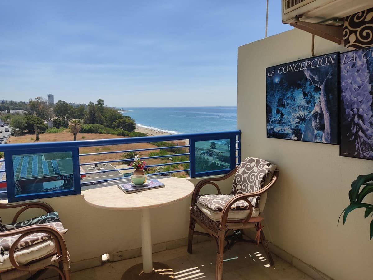 Middle Floor Apartment in Marbella — photo 8 of 10