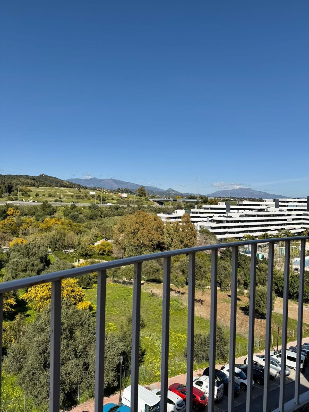 Penthouse in Estepona — photo 1 of 10