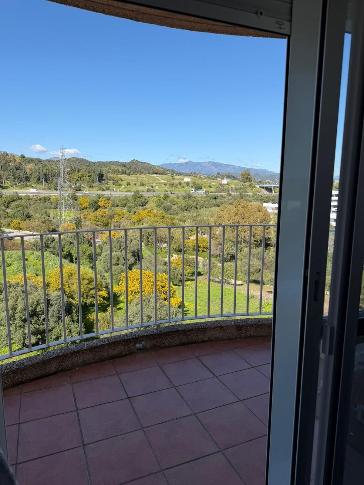 Penthouse in Estepona — photo 2 of 10