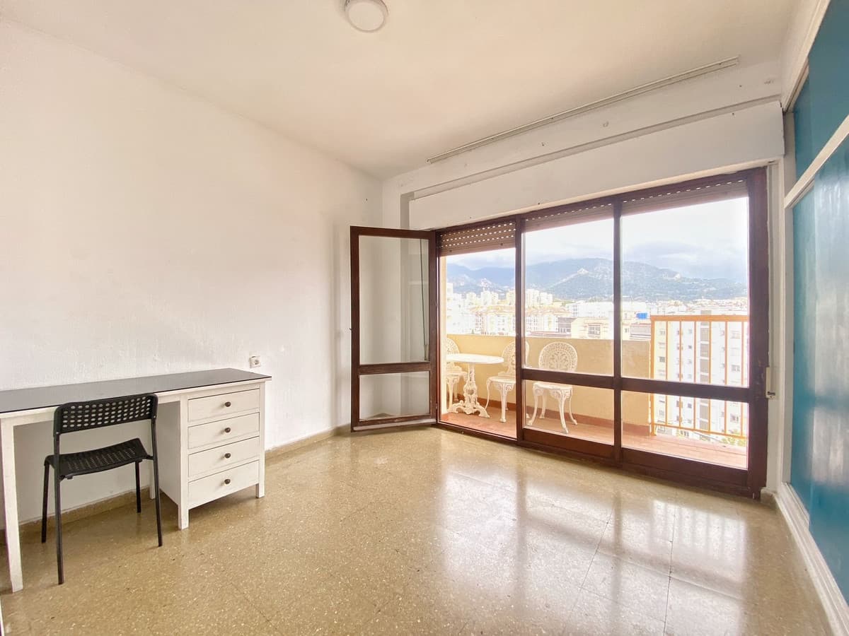 Top Floor Apartment in Marbella — photo 8 of 10