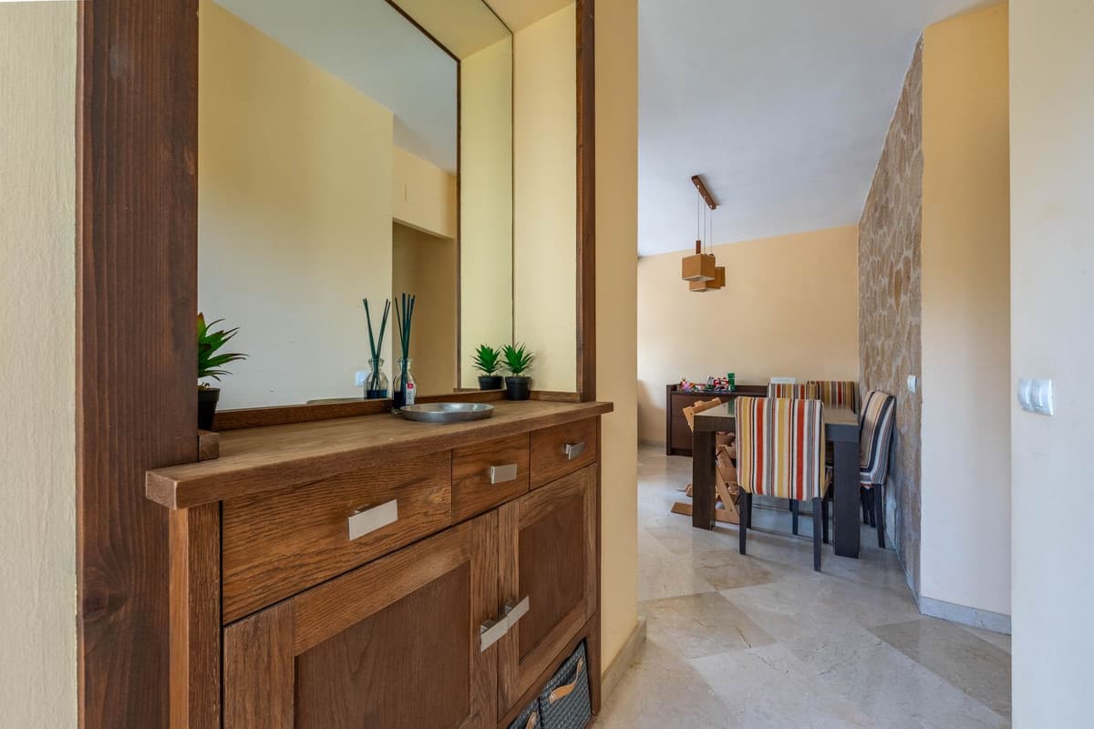 Ground Floor Apartment in Aloha — photo 6 of 10