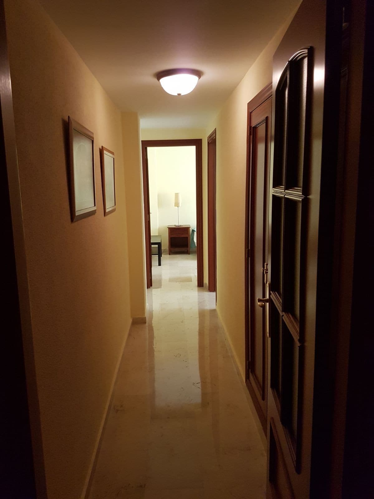 Middle Floor Apartment in Fuengirola — photo 8 of 10