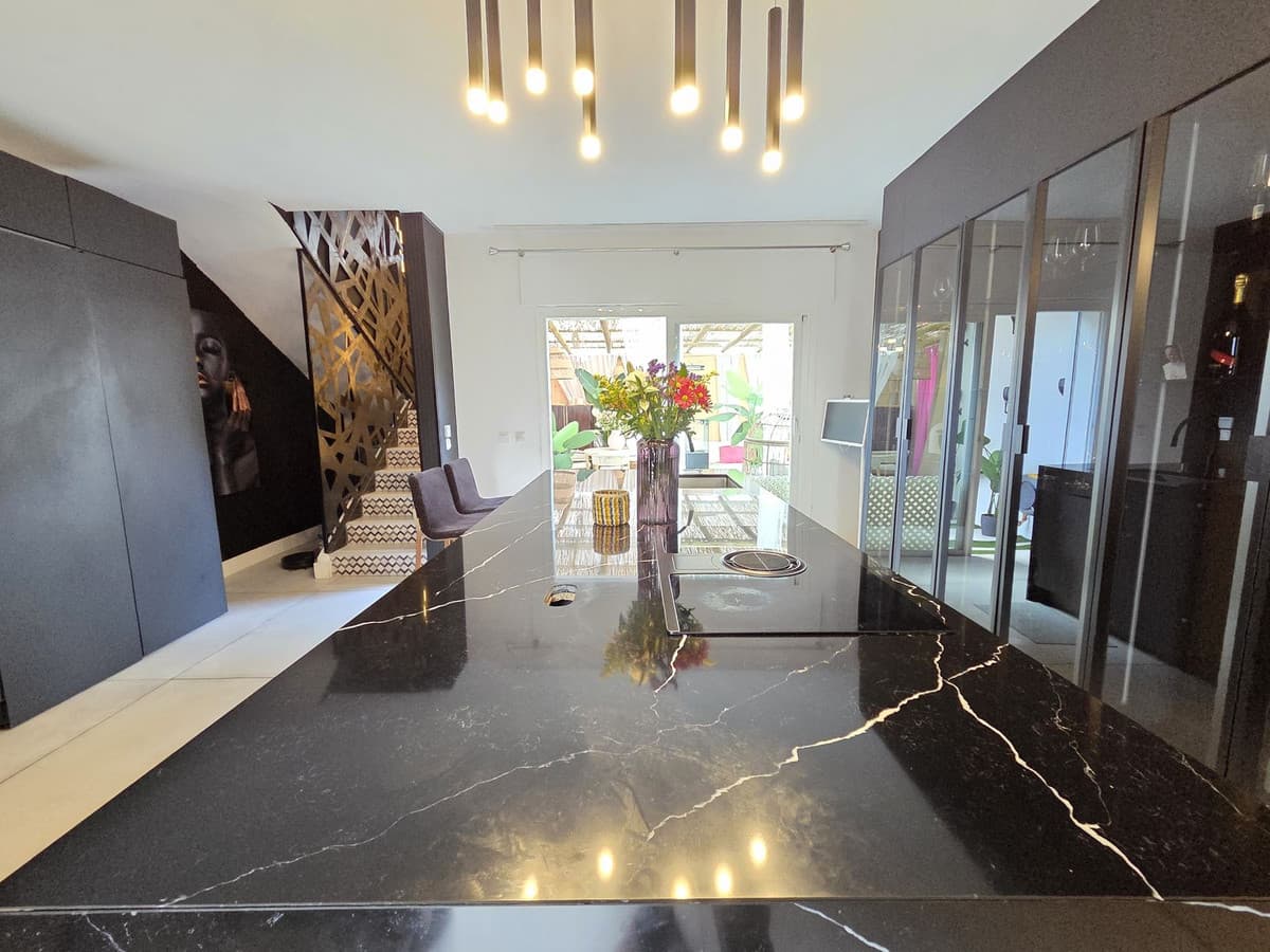Townhouse in Nueva Andalucía — photo 7 of 10