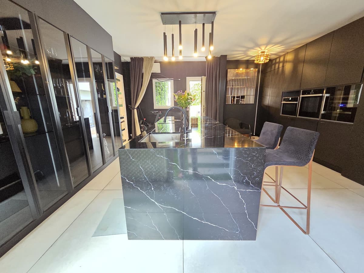 Townhouse in Nueva Andalucía — photo 8 of 10