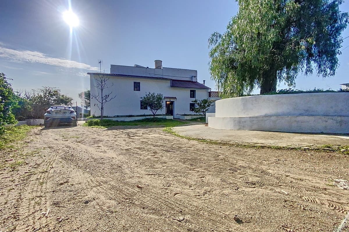 Cortijo in Pizarra — photo 3 of 10