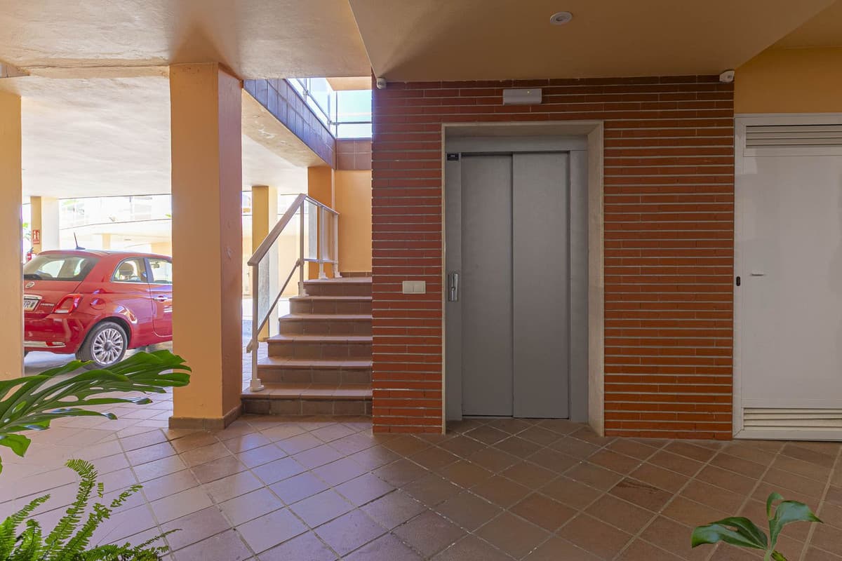 Ground Floor Apartment in El Chaparral — photo 3 of 10
