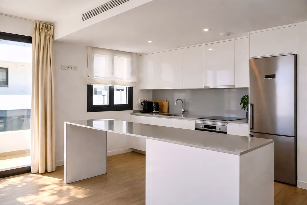 Ground Floor Apartment in Estepona — photo 4 of 10