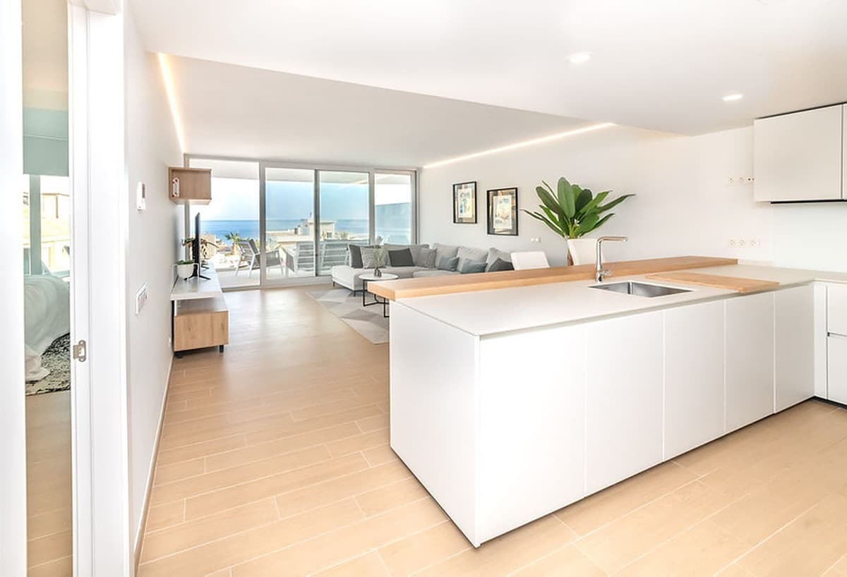 Middle Floor Apartment in Fuengirola — photo 6 of 10