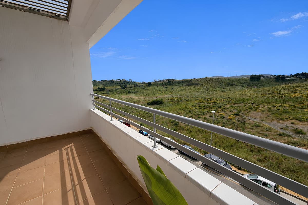 Penthouse Duplex in La Cala de Mijas — photo 6 of 10