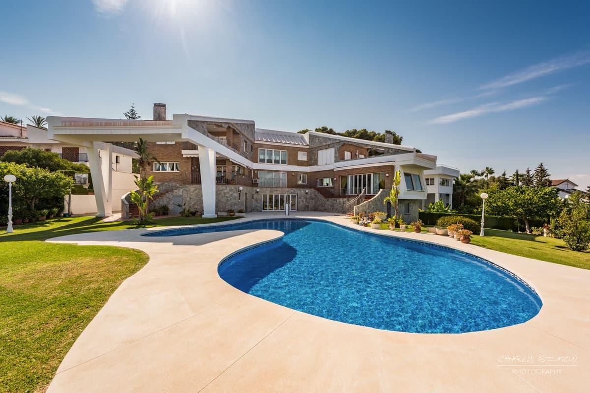 Detached Villa in Churriana — photo 3 of 10