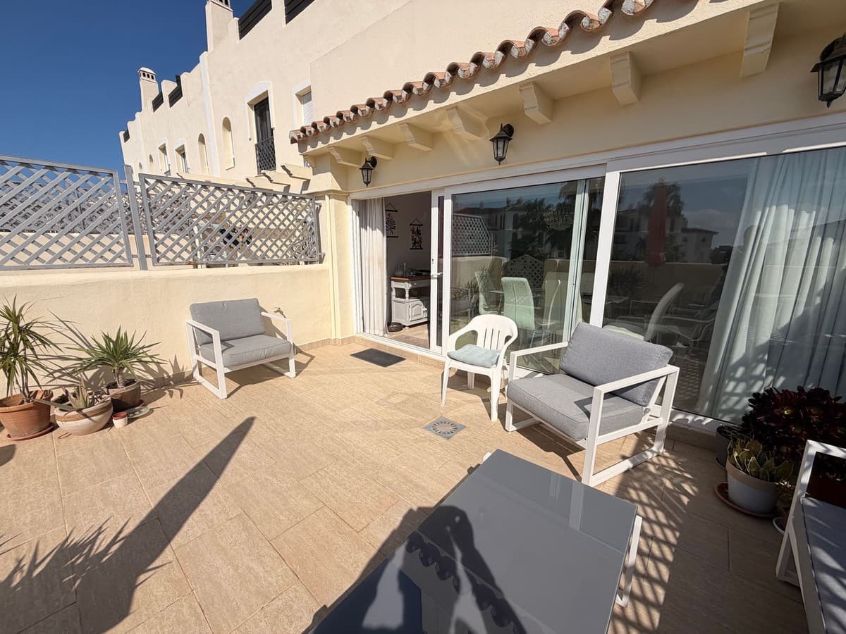 Townhouse in Calahonda — photo 5 of 10