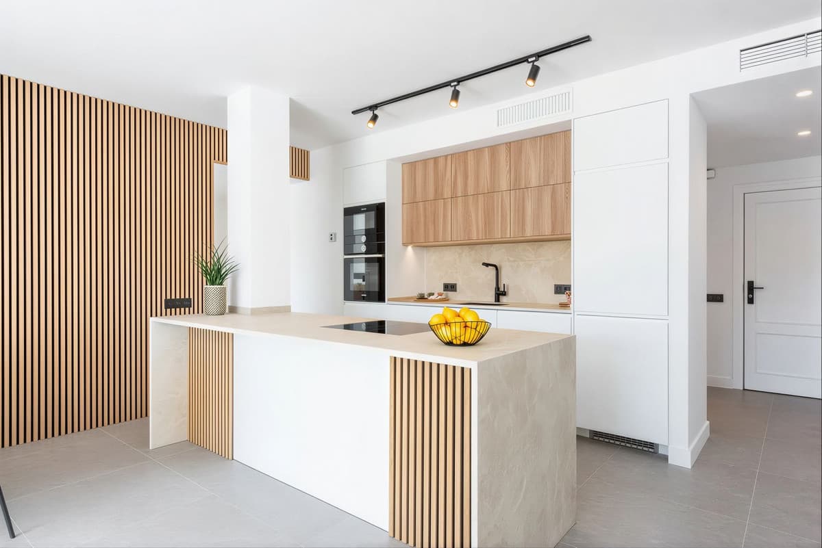 Middle Floor Apartment in Benahavís — photo 8 of 10