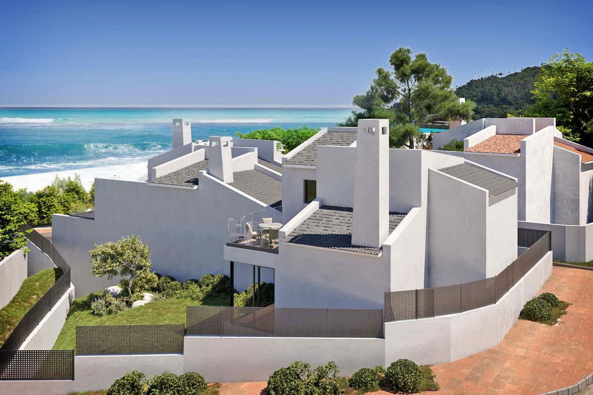 Townhouse in Estepona — photo 2 of 10