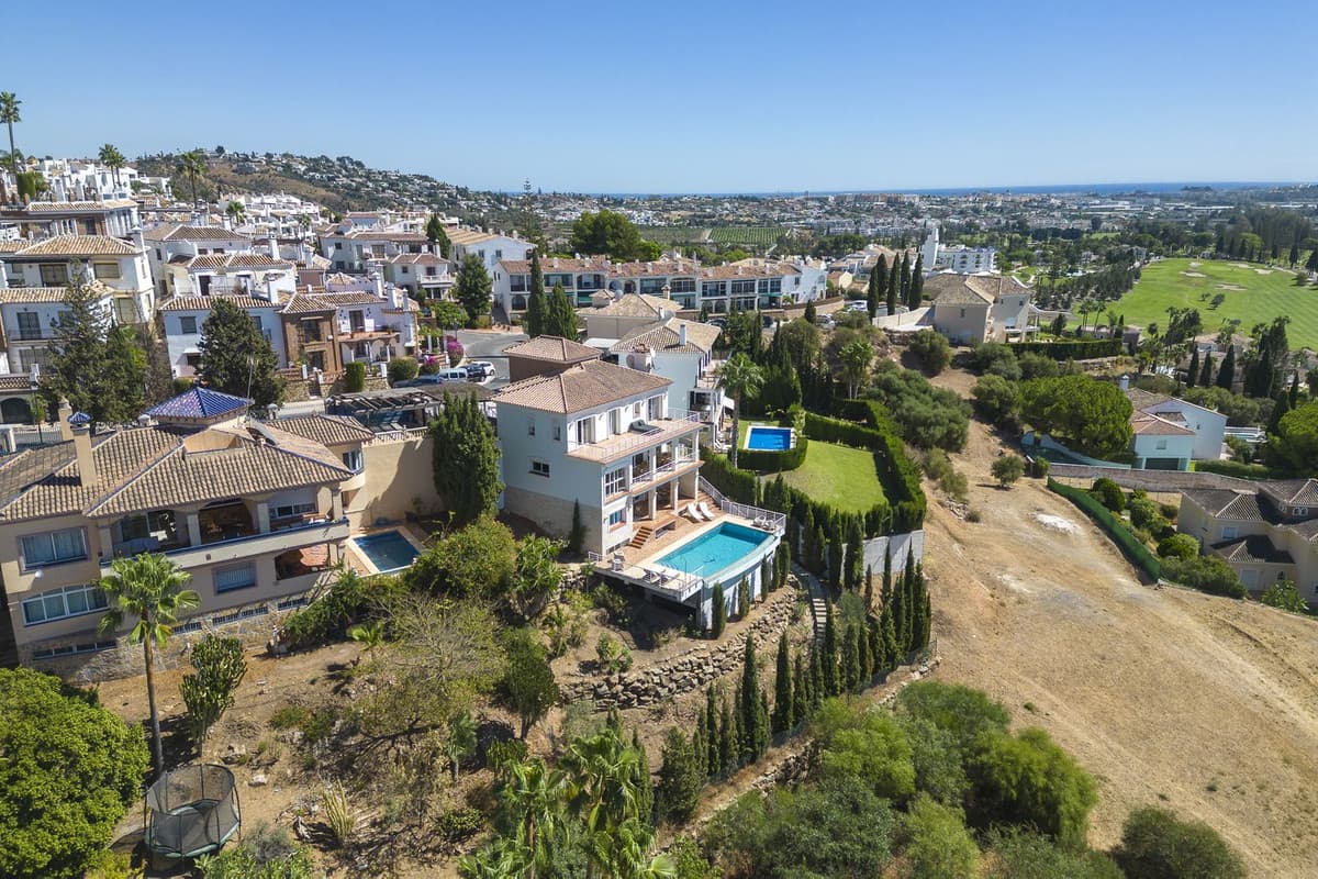 Detached Villa in Mijas — photo 5 of 10