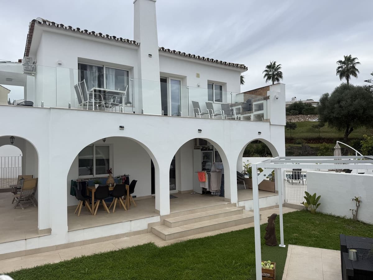 Detached Villa in Mijas — photo 1 of 10