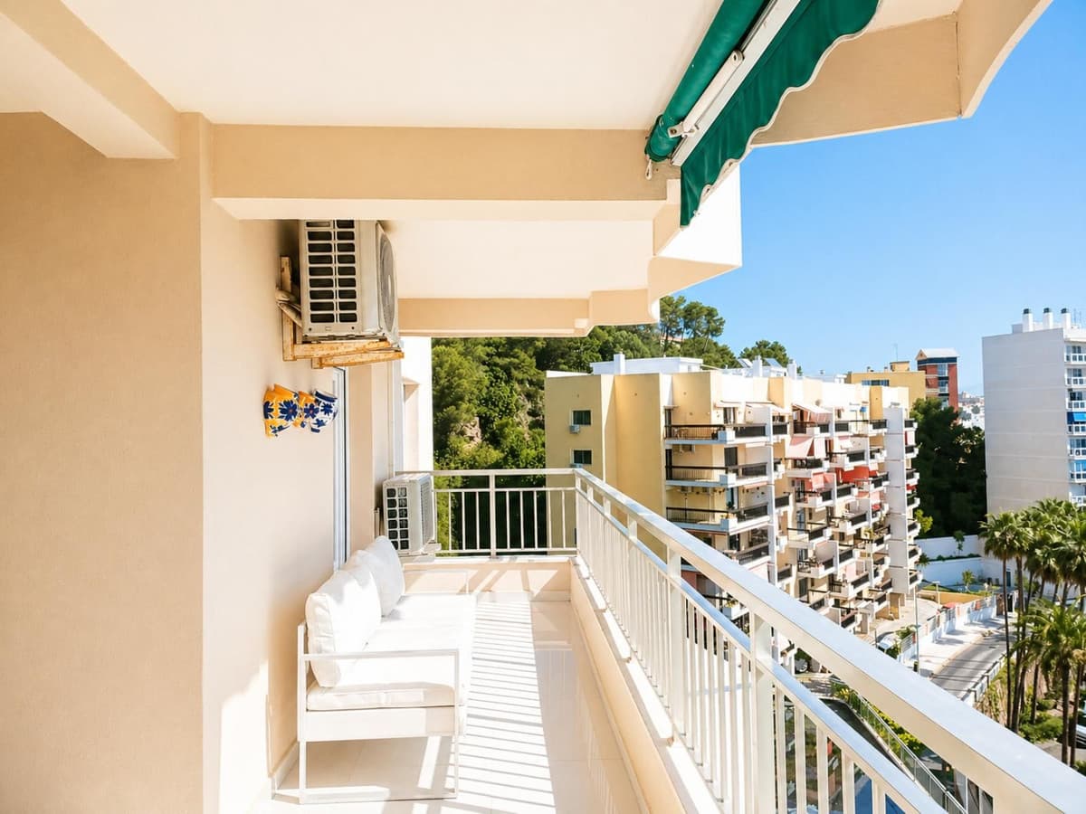 Middle Floor Apartment in La Carihuela — photo 6 of 10