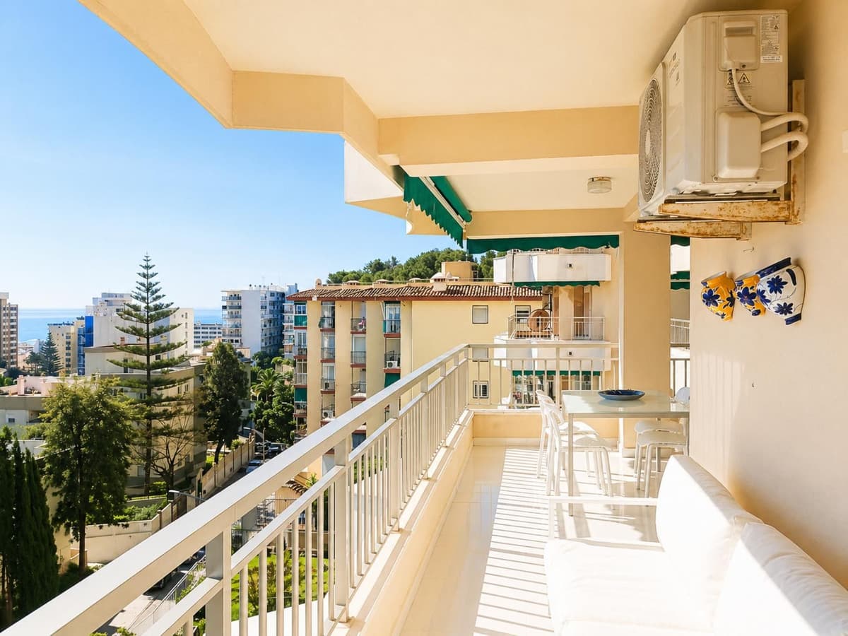 Middle Floor Apartment in La Carihuela — photo 7 of 10