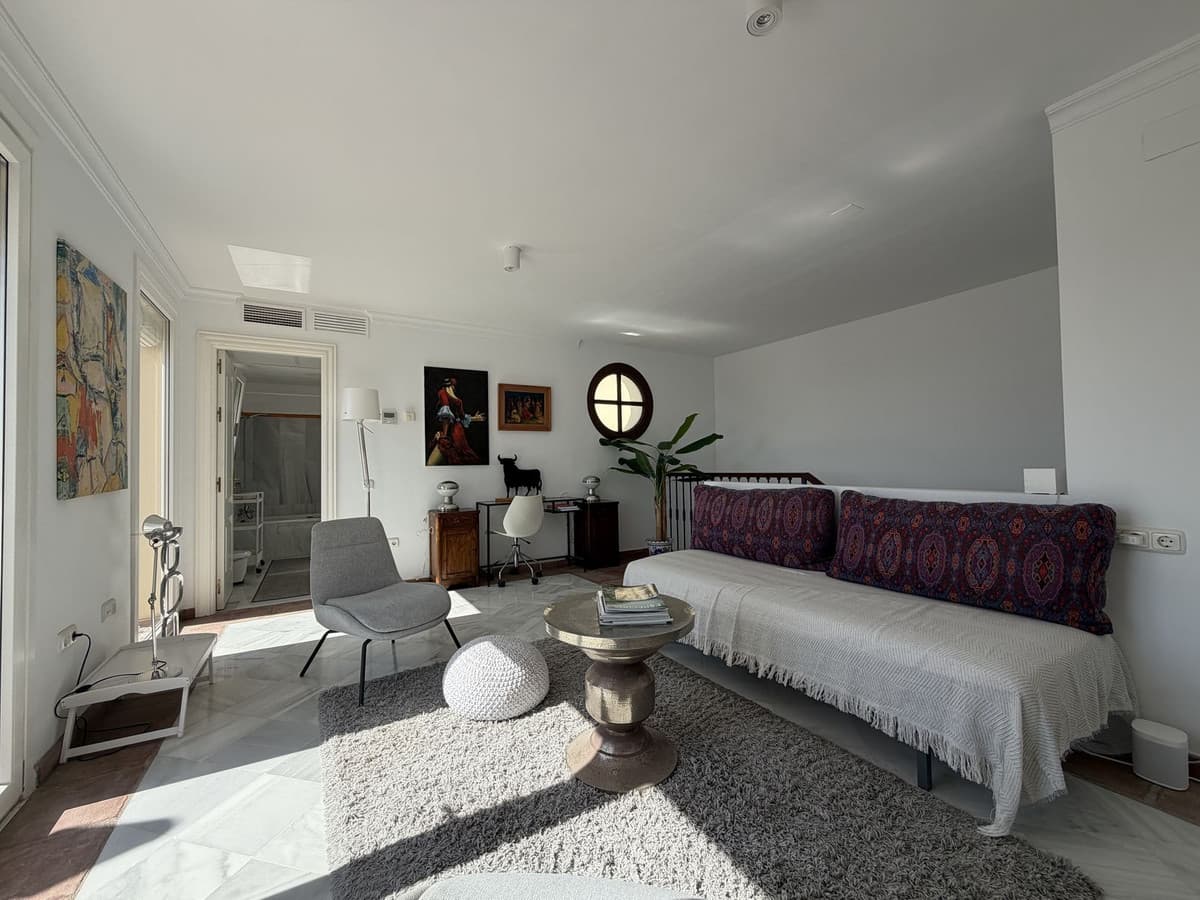 Townhouse in La Heredia — photo 10 of 10