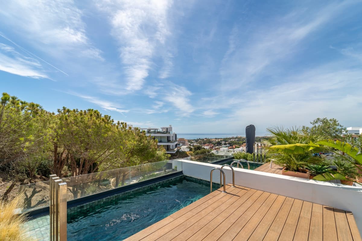 Penthouse Duplex in Marbella — photo 4 of 10