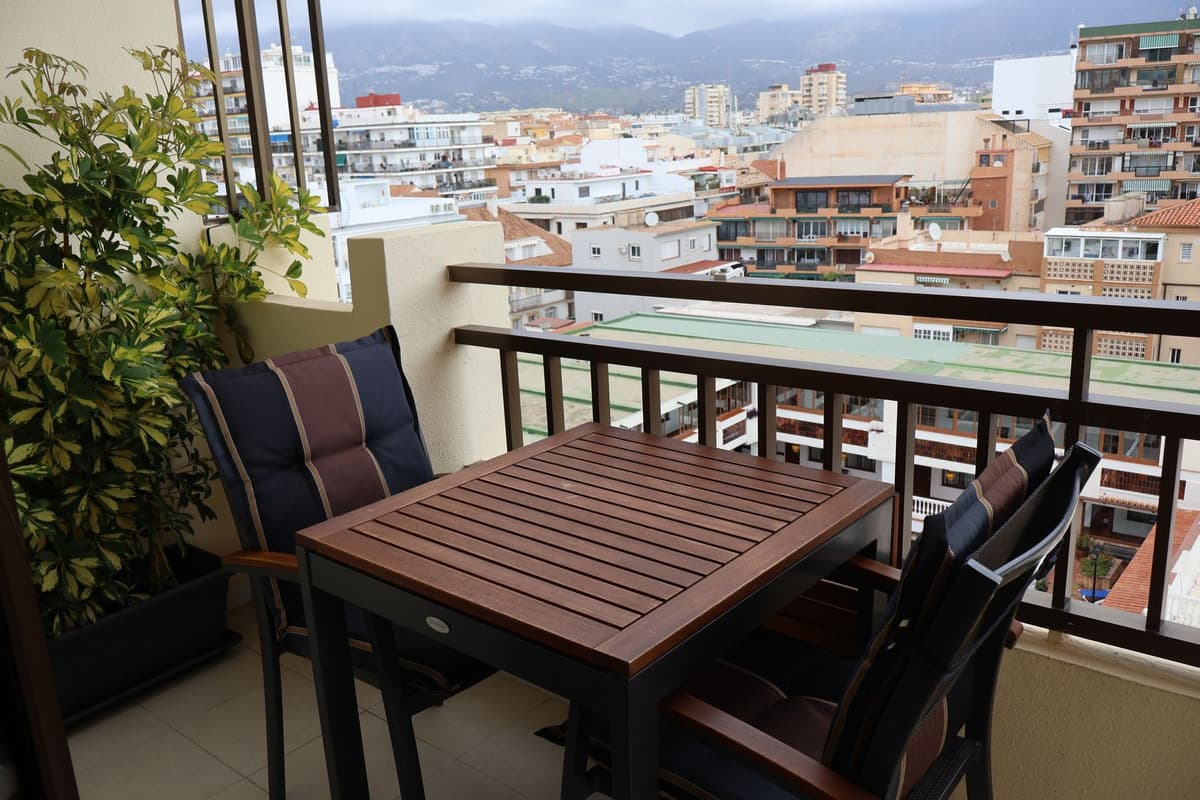 Middle Floor Apartment in Fuengirola — photo 1 of 10