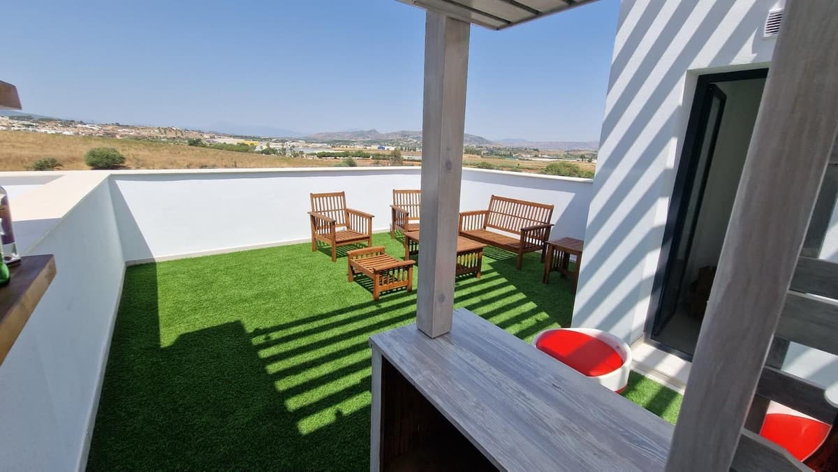 Townhouse in Alhaurín de la Torre — photo 4 of 10