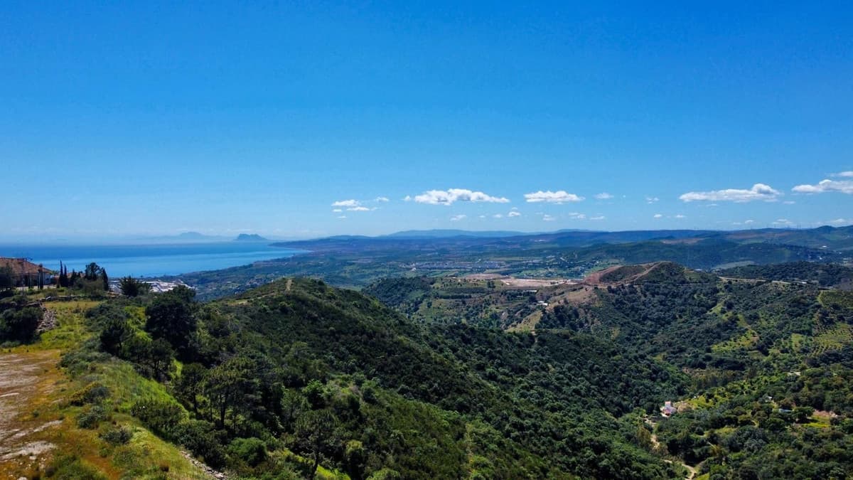 Land in Estepona — photo 3 of 6