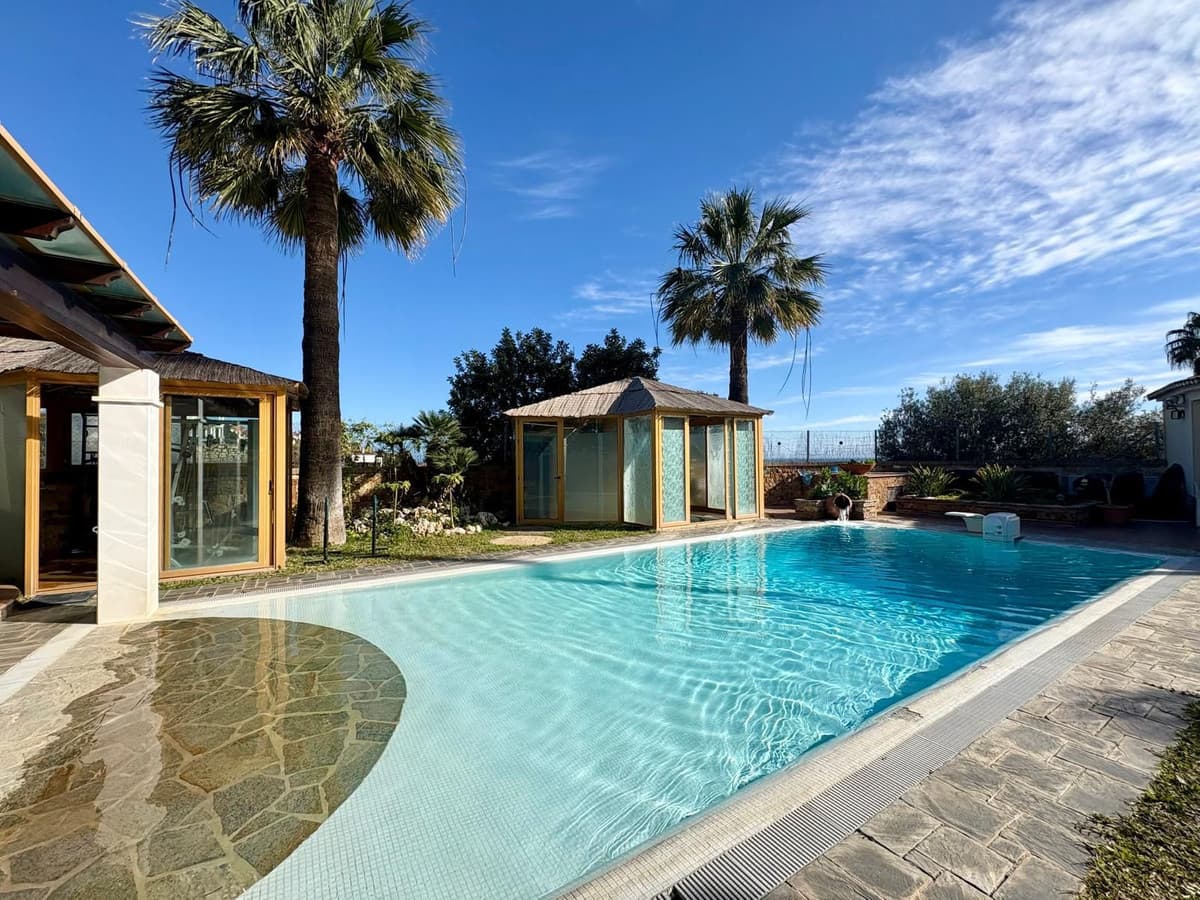 Detached Villa in Torreblanca — photo 4 of 10