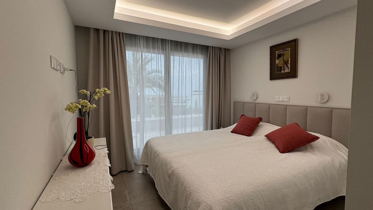 Penthouse in Cancelada — photo 3 of 10