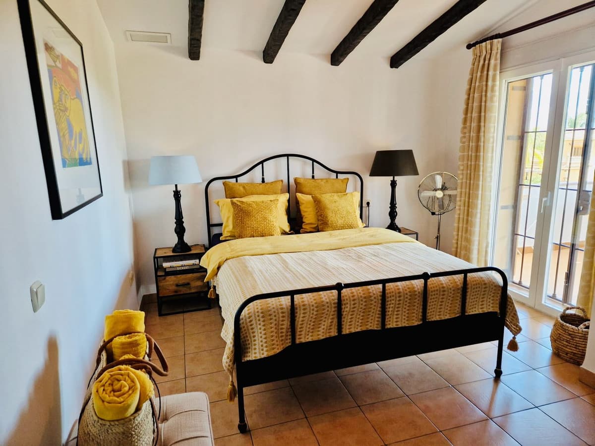 Detached Villa in Alhaurín el Grande — photo 9 of 10