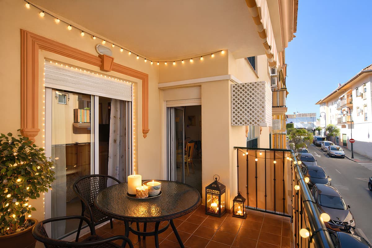 Middle Floor Apartment in Las Lagunas — photo 1 of 10
