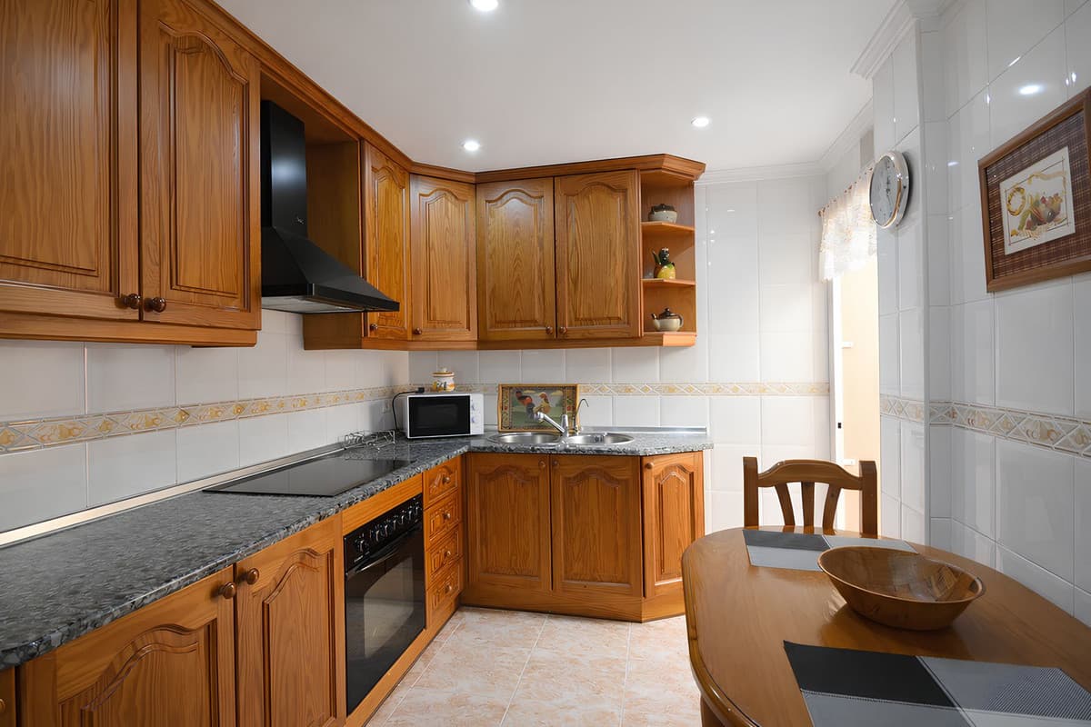 Middle Floor Apartment in Las Lagunas — photo 10 of 10