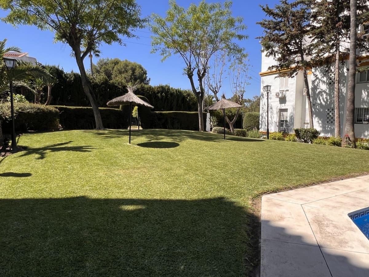 Penthouse Duplex in Estepona — photo 3 of 10