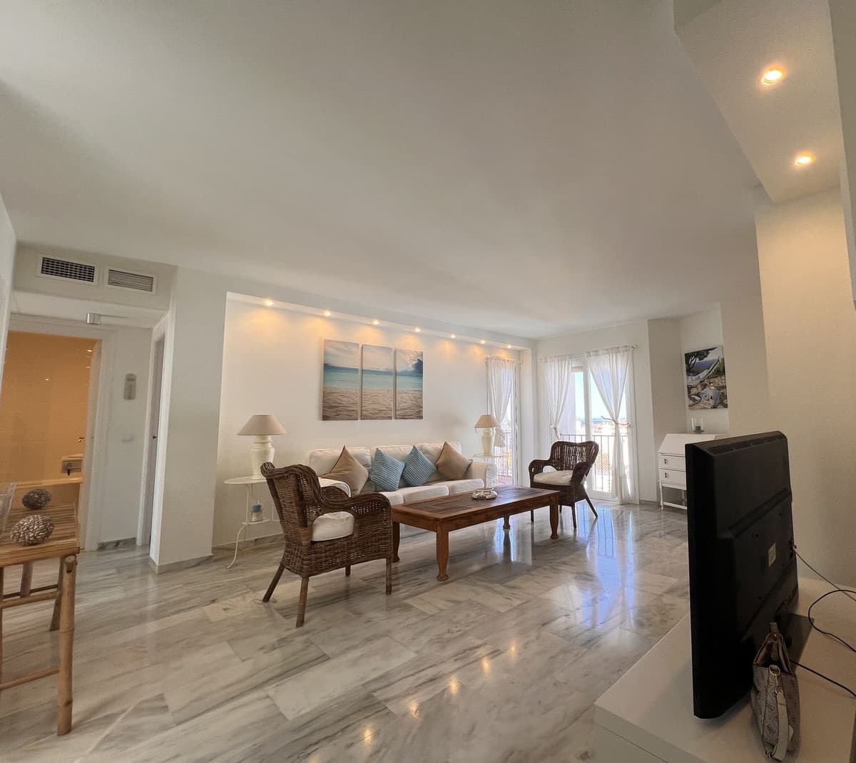 Penthouse Duplex in Estepona — photo 6 of 10