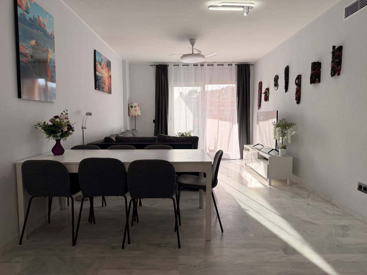 Middle Floor Apartment in Reserva de Marbella — photo 1 of 10