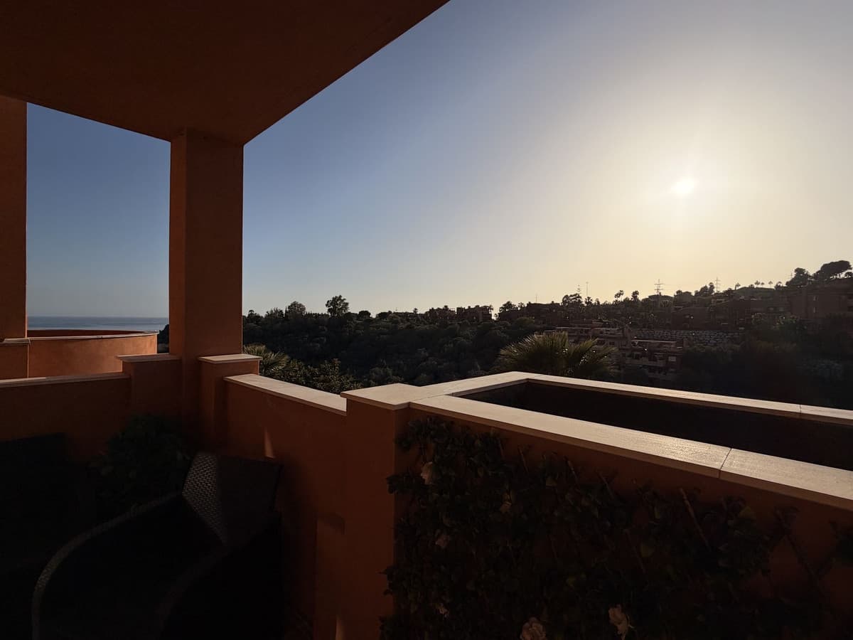 Middle Floor Apartment in Reserva de Marbella — photo 10 of 10