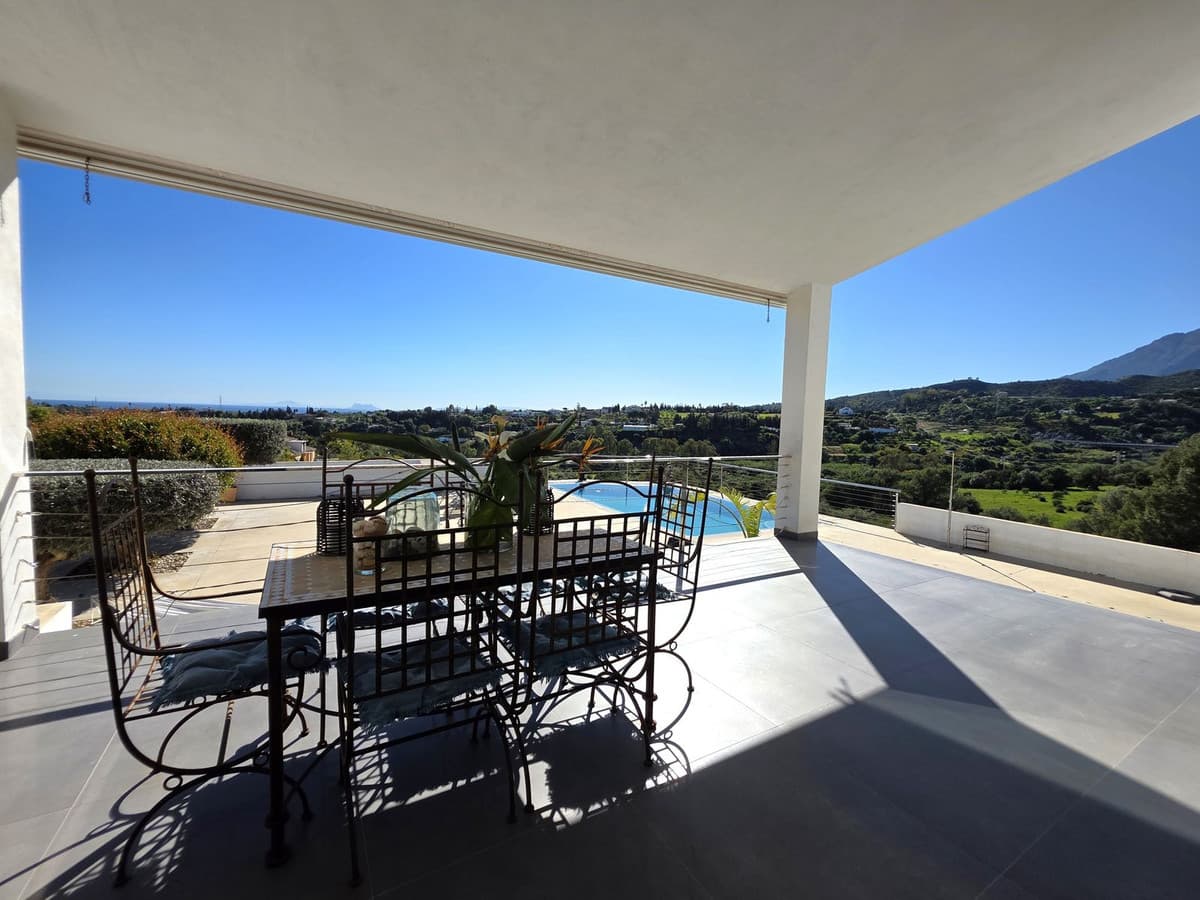 Detached Villa in Estepona — photo 6 of 10
