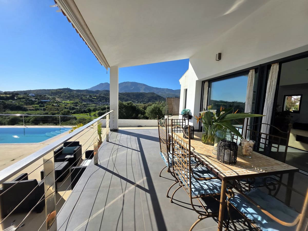 Detached Villa in Estepona — photo 8 of 10