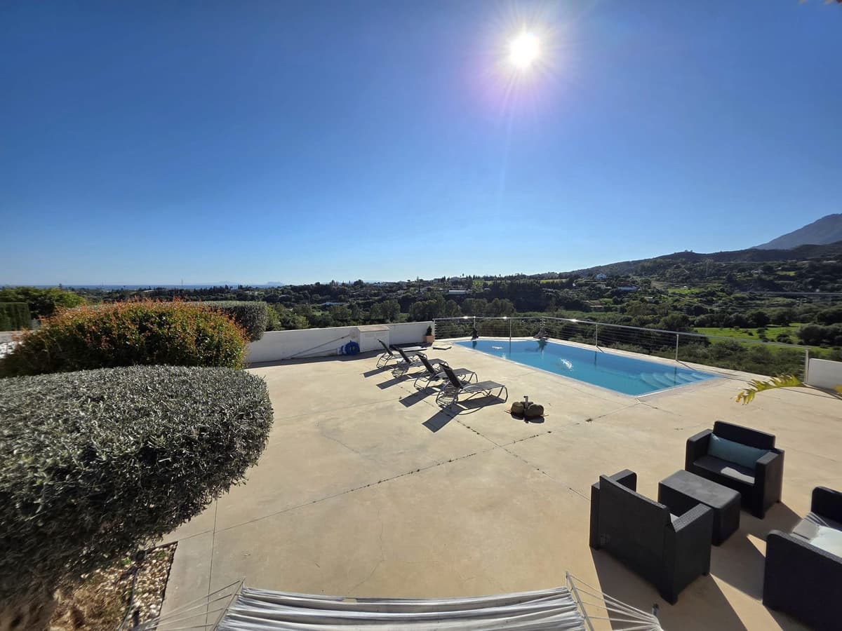 Detached Villa in Estepona — photo 9 of 10