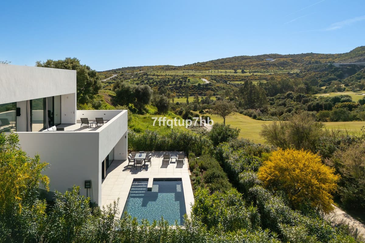 Detached Villa in Estepona — photo 8 of 10